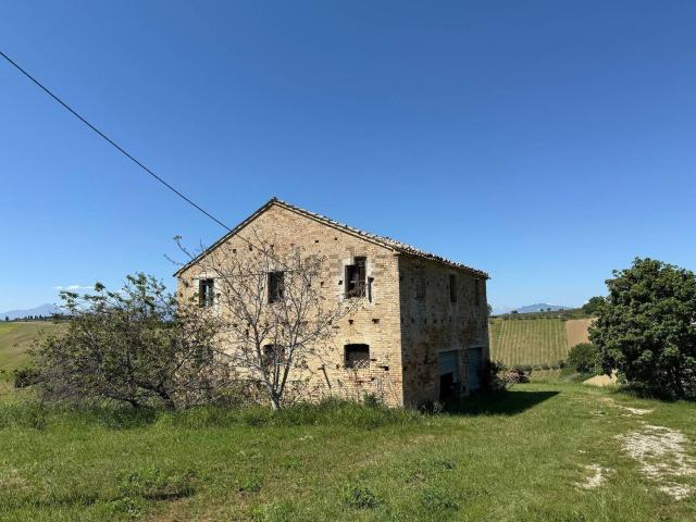 Rustico in vendita a Monteprandone, Ascoli Piceno