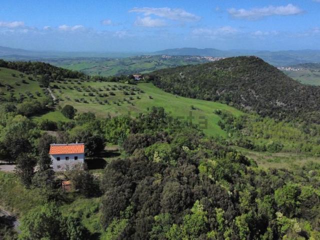 Rustico in vendita a Larderello, Toscana