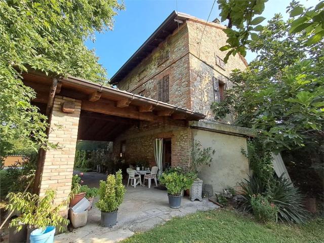 Rustico in vendita a Ponte Dell'olio, Reggio Emilia