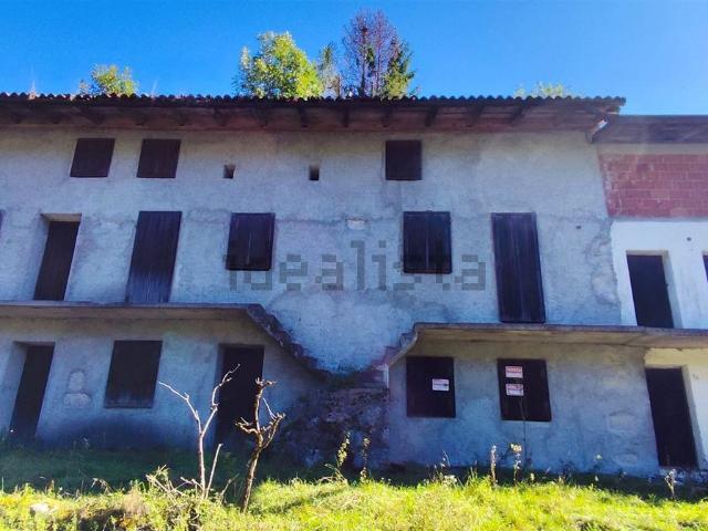Rustico in vendita a Resia, Friuli-Venezia Giulia