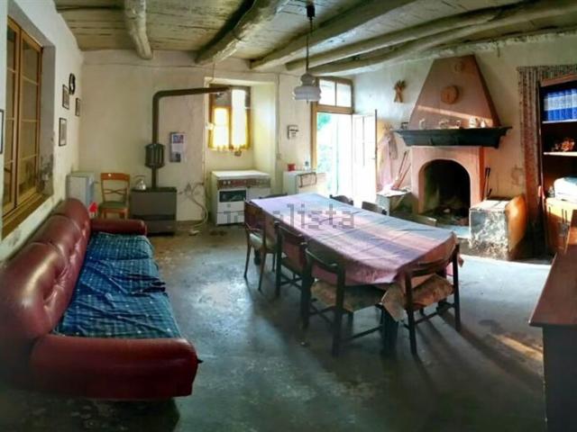 Rustico in vendita a Somasca, Vercurago