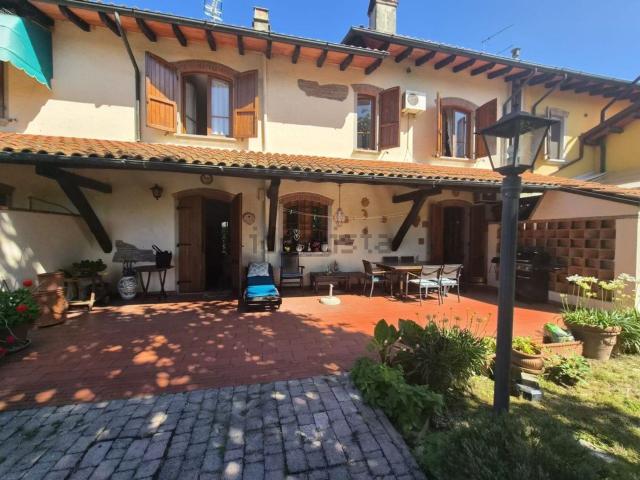 Rustico in vendita a Massarosa, Toscana
