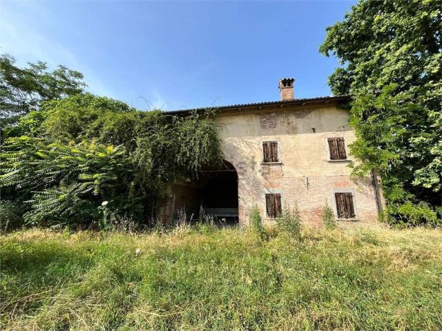Rustico in vendita a Unione delle Terre d'Argine, Campogalliano