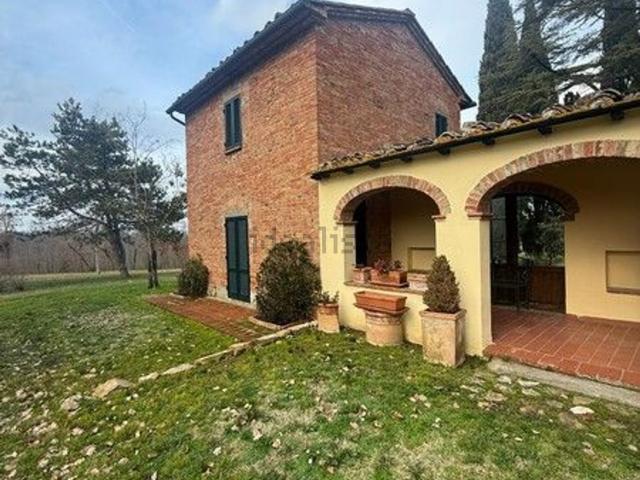 Rustico in vendita a Lucignano, Toscana
