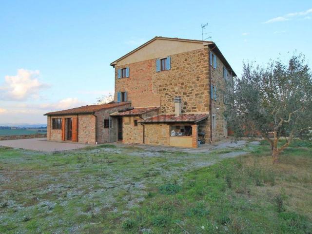 Rustico in vendita a Torrita, Toscana