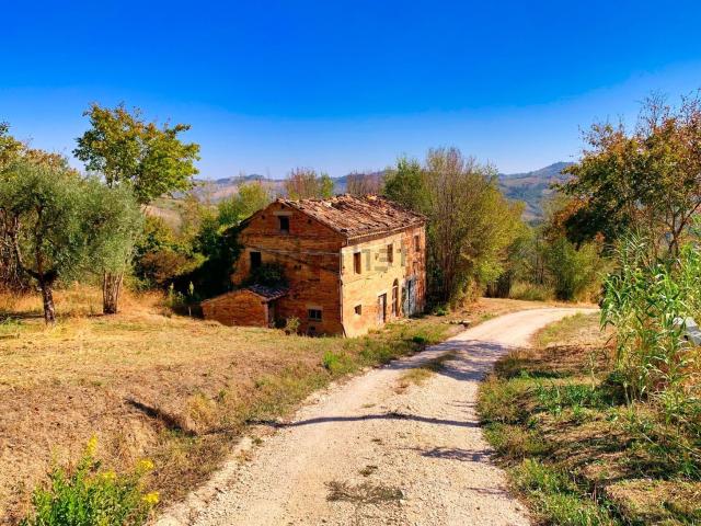 Rustico in vendita a Marche, Macerata