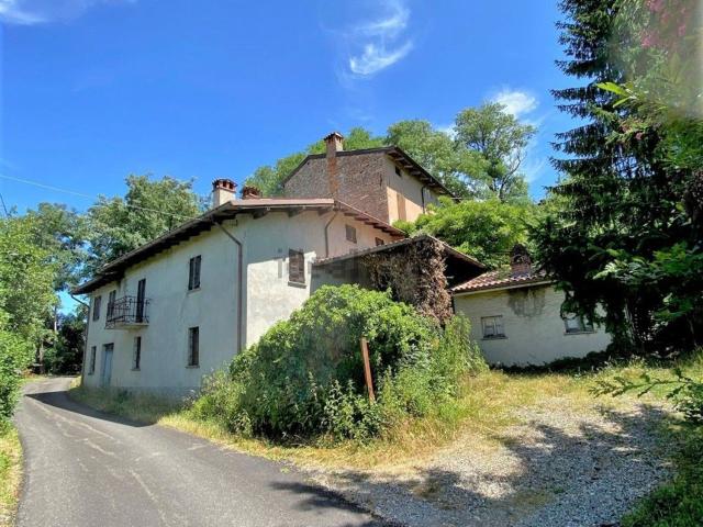 Rustico in vendita a Volpara, Lombardia