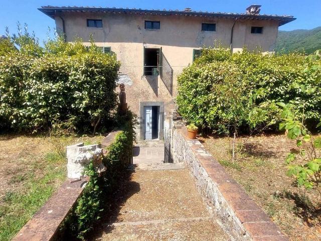 Rustico in vendita a Unione dei comuni Media Valle del Serchio, Pescaglia
