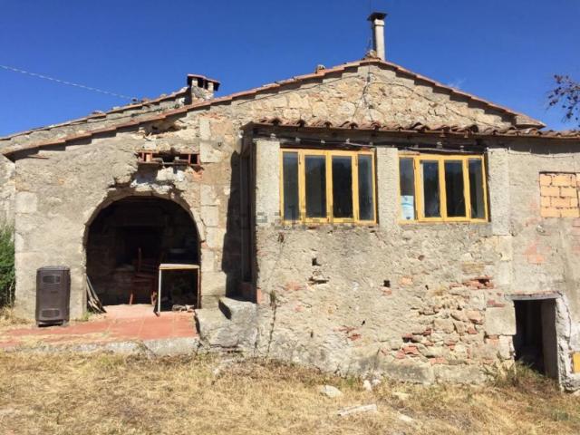 Rustico in vendita a Roccastrada, Grosseto