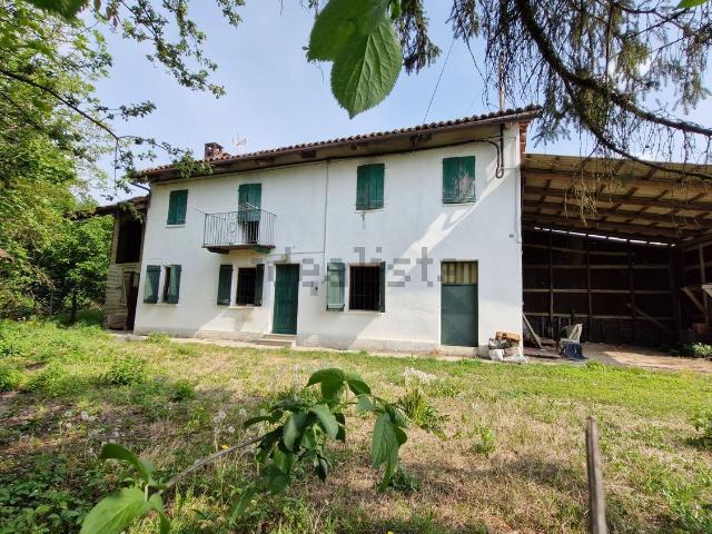 Rustico in vendita a Piemonte, Asti