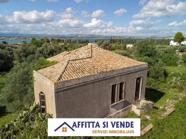 Rustico in vendita a Siracusa, Sicilia