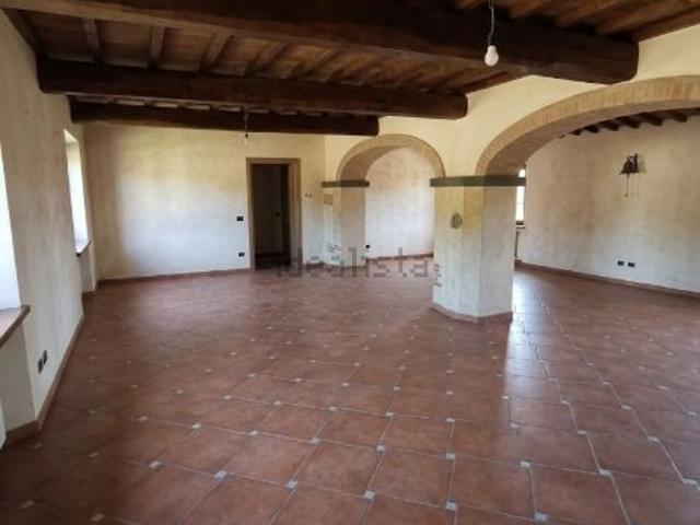 Rustico in vendita a Camaiore, Toscana