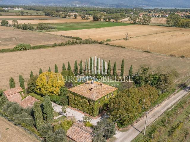 Rustico in vendita a Gioiella, Umbria
