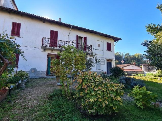 Rustico in vendita a Castello, Piemonte