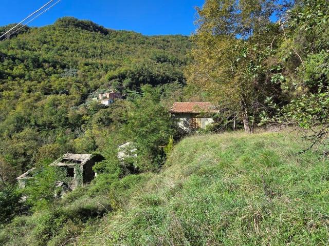 Rustico in vendita a Belvedere, Borzonasca