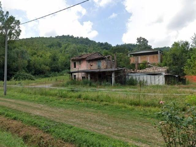 Rustico in vendita a Unione di comuni Terre di Castelli, Savignano Sul Panaro