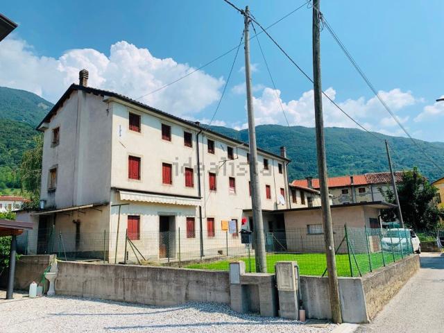 Rustico in vendita a Fregona, Veneto