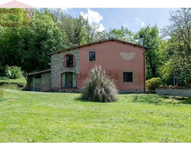 Rustico in vendita a Unione di Comuni Valdarno e Valdisieve, Reggello