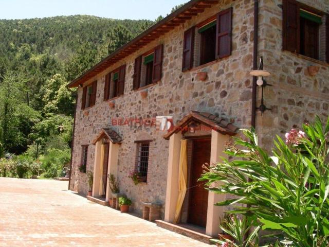 Rustico in vendita a Sant'Andrea di Compito, Capannori