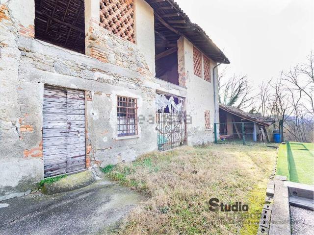 Rustico in vendita a Paolina, Molteno