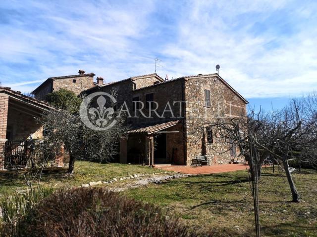 Rustico in vendita a Cetona, Toscana