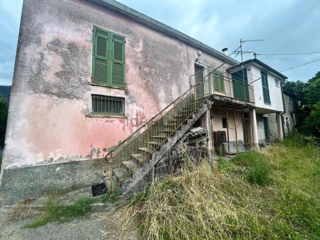 Rustico in vendita a Gazzo, Arenzano