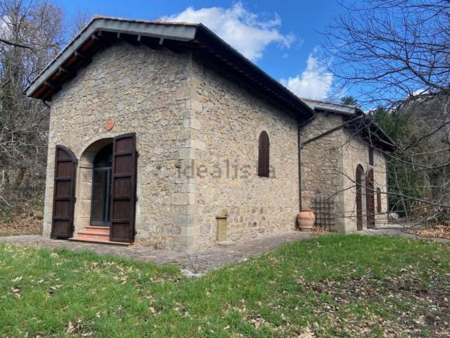 Rustico in vendita a Roccatederighi, Roccastrada