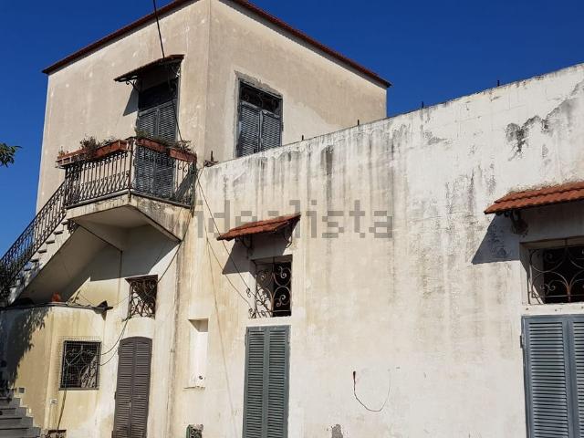 Rustico in vendita a Pellegrini, Boscoreale