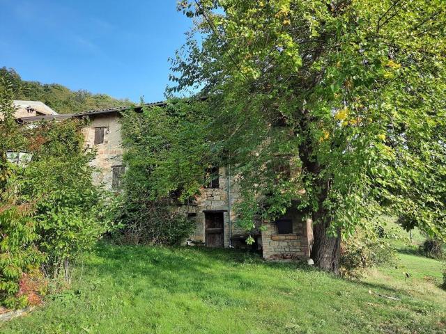 Rustico in vendita a Unione dei comuni del Frignano, Serramazzoni