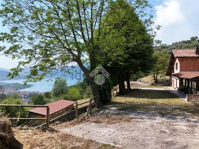 Rustico in vendita a Comunità montana del Sebino bresciano, Iseo