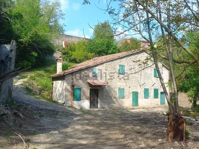 Rustico in vendita a Treponti, Padova