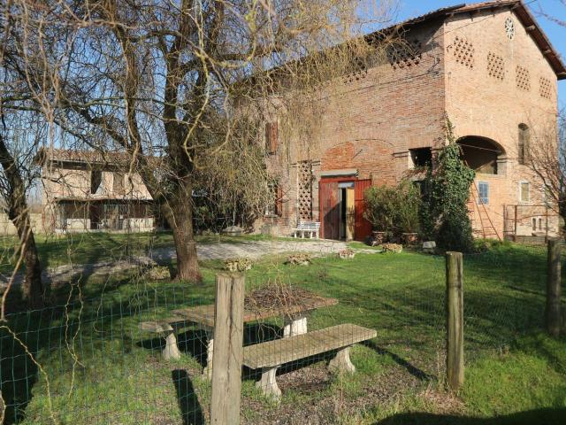 Rustico in vendita a Unione dei comuni del Sorbara, Castelfranco Emilia