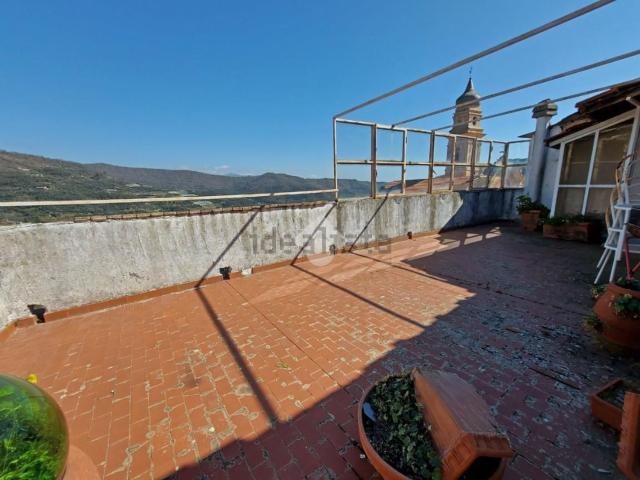 Rustico in vendita a Pietrabruna, Liguria