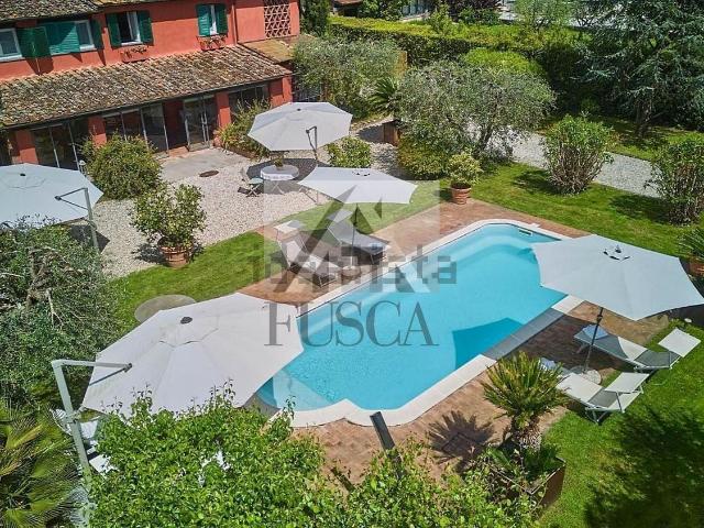 Rustico in vendita a San Colombano, Capannori