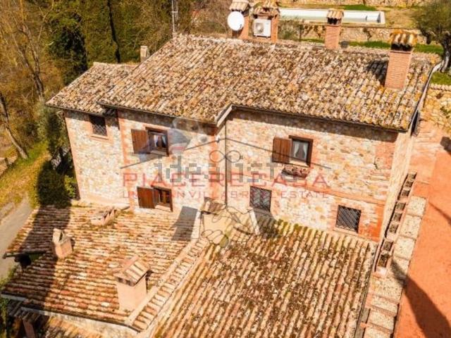 Rustico in vendita a Santa Maria, Monteleone D'orvieto
