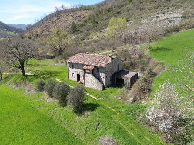 Rustico in vendita a Marche, Pesaro E Urbino