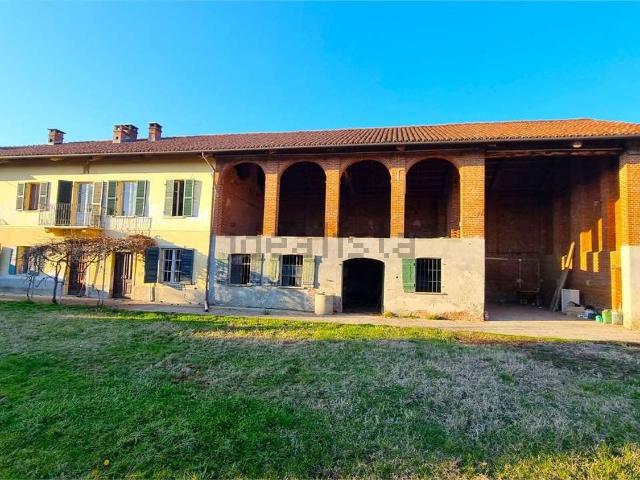 Rustico in vendita a Piemonte, Asti
