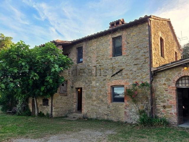 Rustico in vendita a Panicale, Umbria