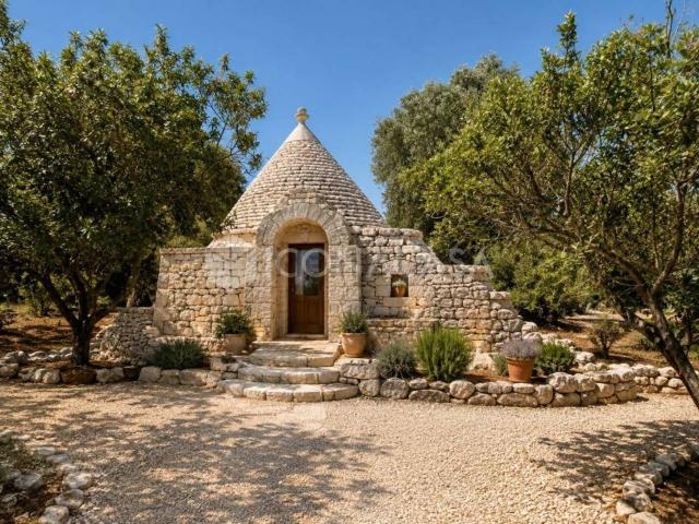 Rustico in vendita a Ostuni, Brindisi