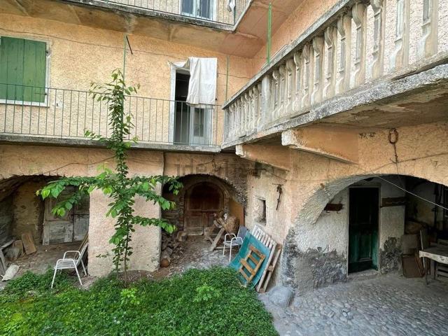 Rustico in vendita a Comunità Montana Parco Alto Garda bresciano, Tignale