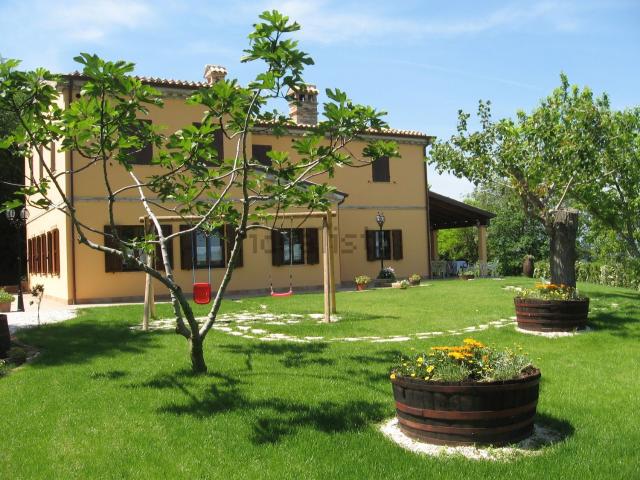 Rustico in vendita a Marche, Ancona