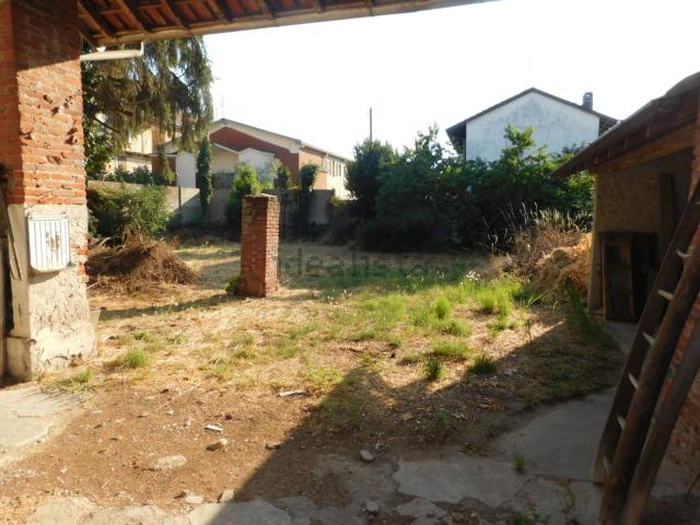 Rustico in vendita a Cassolnovo, Lombardia