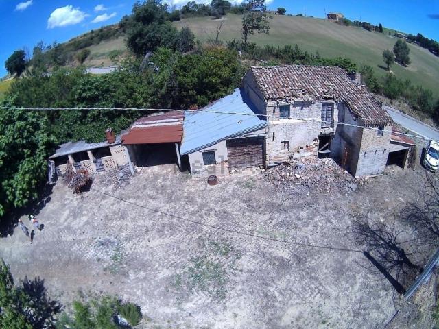 Rustico in vendita a Campiglione II, Marche