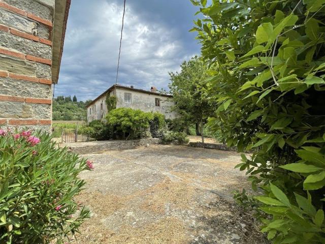 Rustico in vendita a Unione di Comuni Valdarno e Valdisieve, Pontassieve