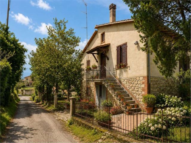 Rustico in vendita a Corbara, Orvieto