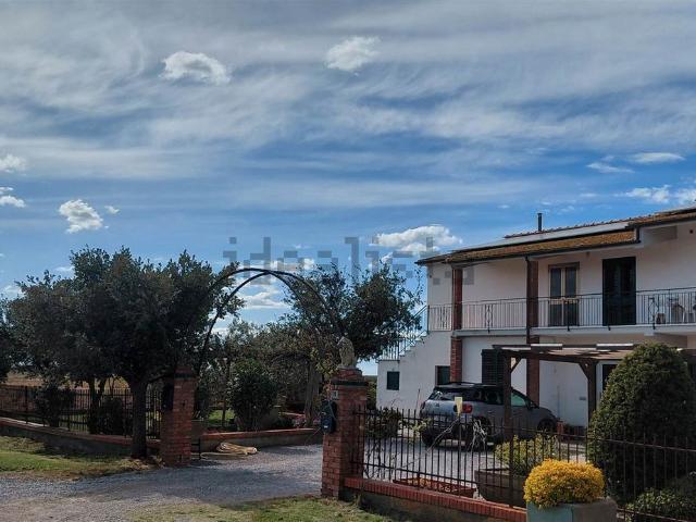 Rustico in vendita a Orbetello, Toscana