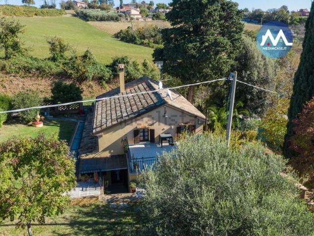 Rustico in vendita a Marche, Pesaro E Urbino
