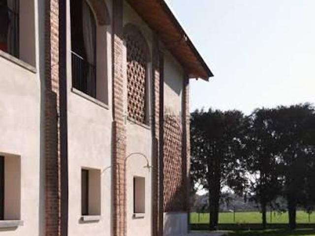Rustico in vendita a Fiumicello, Campodarsego