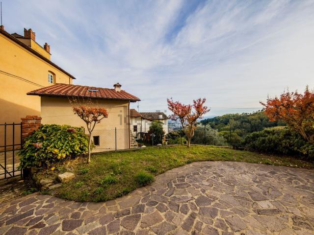 Rustico in vendita a Monte a Pescia, Uzzano E Castello