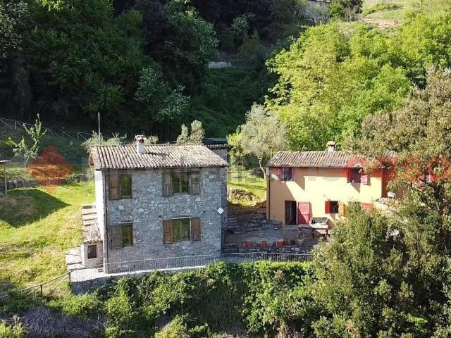 Rustico in vendita a Unione dei comuni Media Valle del Serchio, Coreglia Antelminelli
